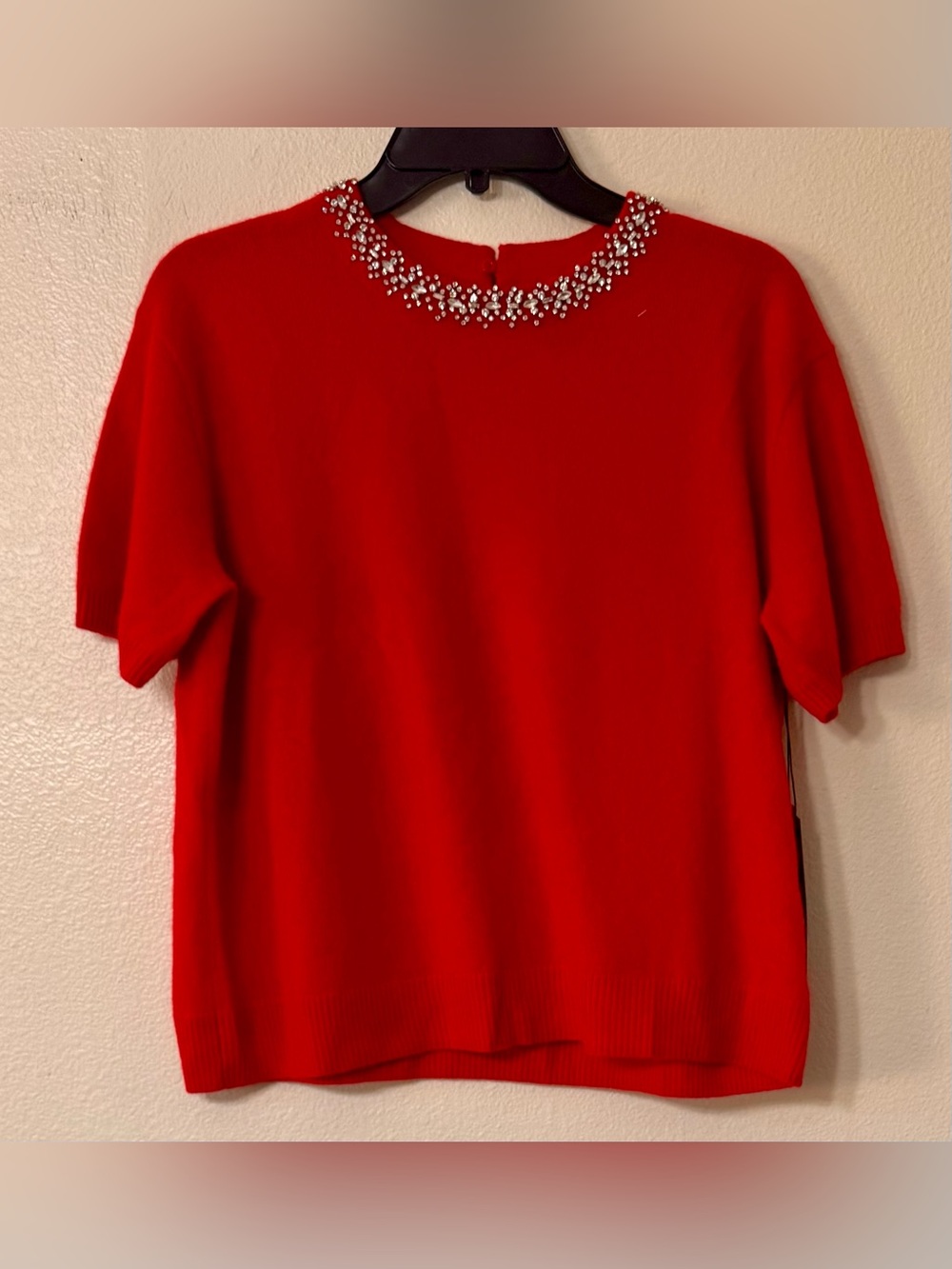 Tahari 100% Cashmere Red Jeweled Neck Short Sleeve Sweater Size S NWT - Picture 2 of 7